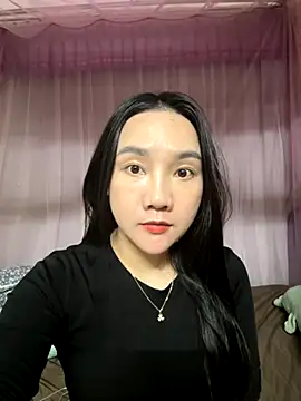 dusi-cute online show from November 19, 2025, 12:05 pm