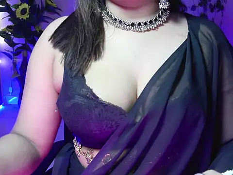 Snapshot of Saira_Hotty chatting on February 8, 2026, 3:48 am Saira Hotty online show from February 8, 2026, 3:48 am