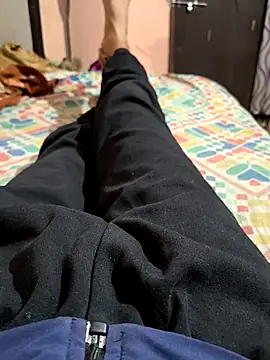 Ritik143jhil online show from November 13, 2025, 12:42 pm