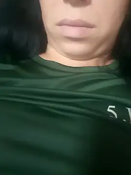 Alinasis23 online show from November 15, 2025, 4:44 pm