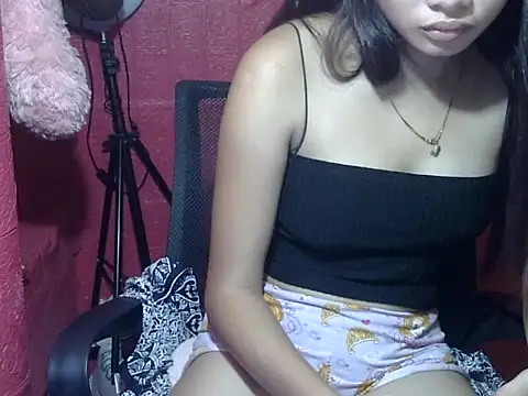Snapshot of Exotic_Pinay18 chatting on July 28, 2026, 2:13 pm Exotic Pinay18 online show from July 28, 2026, 2:13 pm