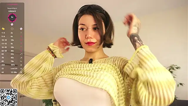 RoxannaCarver online show from December 14, 2025, 8:09 am