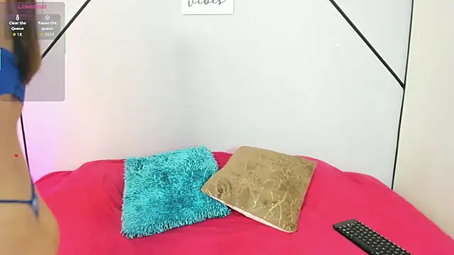 VictoriaRouge  online show from November 28, 2025, 10:26 am