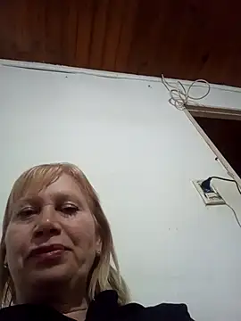 SexyMilf1211 online show from May 2, 2026, 10:48 pm