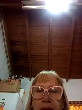 SexyMilf1211 online show from March 13, 2026, 4:23 pm