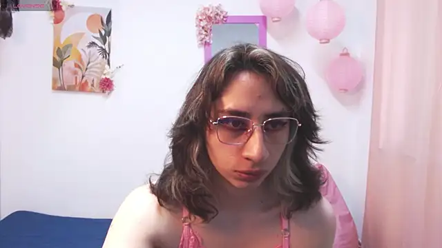 Snapshot of Charlothe_7 chatting on July 21, 2026, 3:46 pm Charlothe 7 online show from July 21, 2026, 3:46 pm