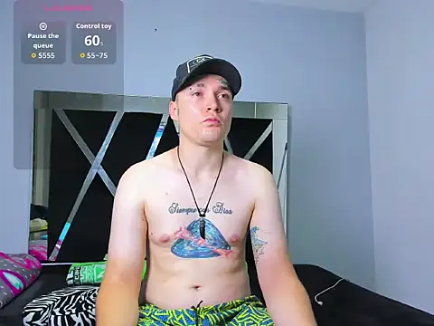 maxxgalacticus online show from November 13, 2025, 6:23 pm