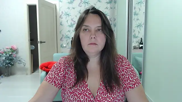 cappuchinno online show from December 13, 2025, 8:04 pm