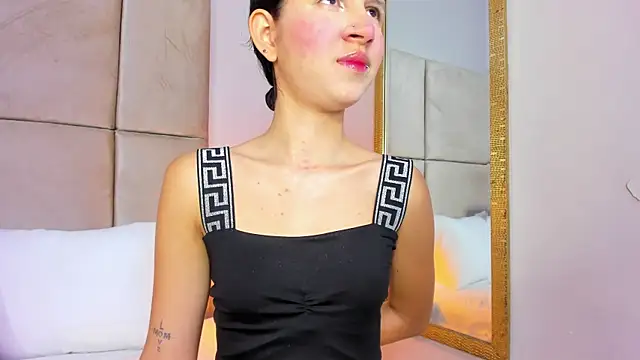 Snapshot of angelaG1 chatting on February 13, 2026, 12:16 pm angelaG1 online show from February 13, 2026, 12:16 pm