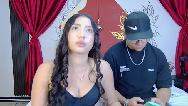 Snapshot of Kamie_SebasDolce chatting on April 19, 2026, 3:13 pm Kamie SebasDolce online show from April 19, 2026, 3:13 pm