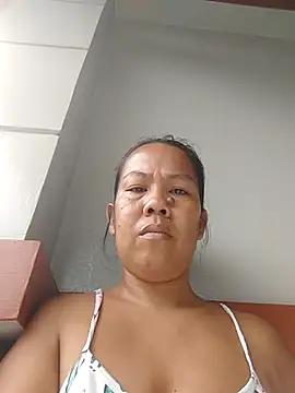 Milky juicycum online show from November 14, 2025, 3:21 am