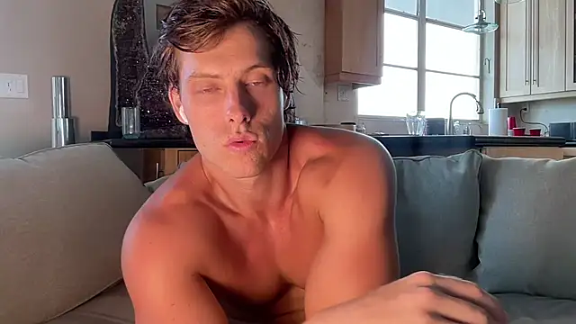 Snapshot of alex_islivee chatting on July 10, 2026, 10:43 pm alex islivee online show from July 10, 2026, 10:43 pm