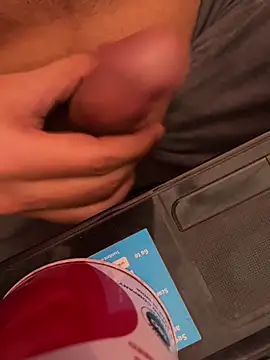 Snapshot of Your_imran chatting on March 10, 2026, 5:22 am Your imran online show from March 10, 2026, 5:22 am