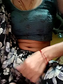 Miss Nidhi89 online show from November 14, 2025, 9:57 am