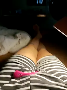 Hien93love online show from July 28, 2026, 5:37 am
