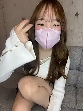 maika chan1 online show from November 25, 2025, 2:01 am