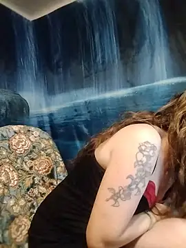 Snapshot of CrazyMaya39 chatting on July 10, 2026, 10:32 pm CrazyMaya39 online show from July 10, 2026, 10:32 pm