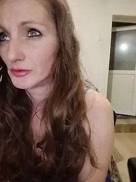 CrazyMaya39 online show from April 29, 2026, 9:21 pm