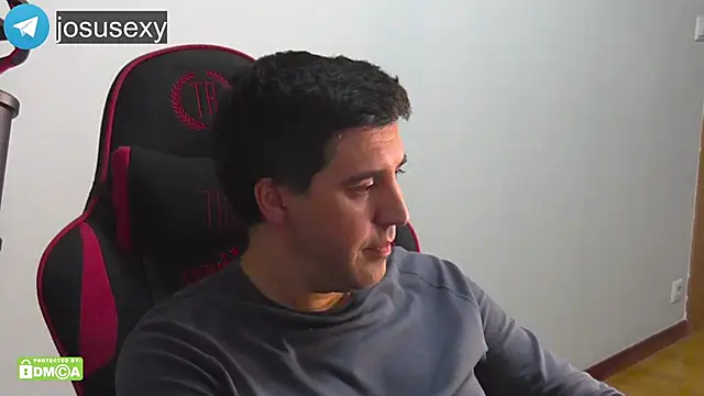 Snapshot of likihot chatting on December 2, 2025, 8:21 pm likihot online show from December 2, 2025, 8:21 pm