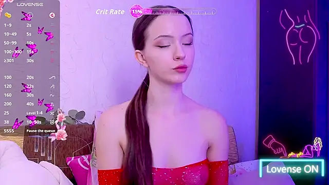 BellaVelure6767 online show from December 3, 2025, 9:53 am