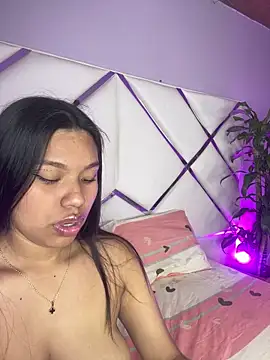 ZoeClarkk  online show from March 18, 2026, 7:26 pm