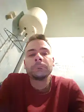 Gregorywhitelegs online show from April 12, 2026, 12:14 am