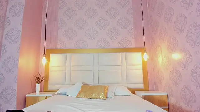 arietta skinny online show from March 14, 2026, 12:00 pm