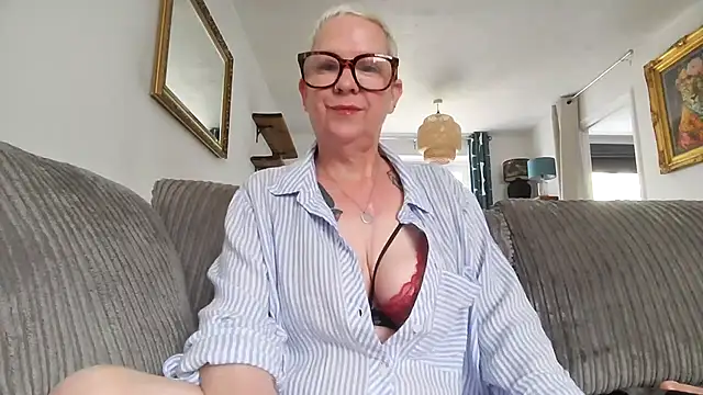 missyb x online show from June 20, 2026, 9:14 am