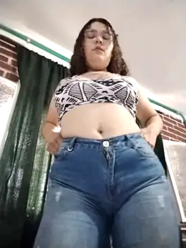 ambrcrazyy online show from November 20, 2025, 2:51 pm