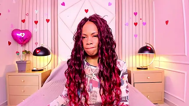 Snapshot of LailaDavidson chatting on February 12, 2026, 12:05 pm LailaDavidson online show from February 12, 2026, 12:05 pm