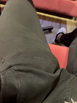 jooksanhtfvh online show from February 6, 2026, 9:00 pm