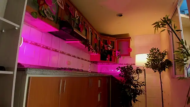 aghata jackson  online show from March 11, 2026, 10:15 pm