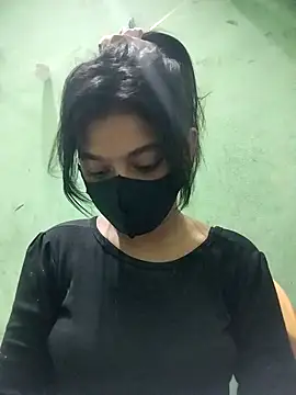 Snapshot of Disha_Nur0 chatting on April 9, 2026, 11:44 pm Disha Nur0 online show from April 9, 2026, 11:44 pm