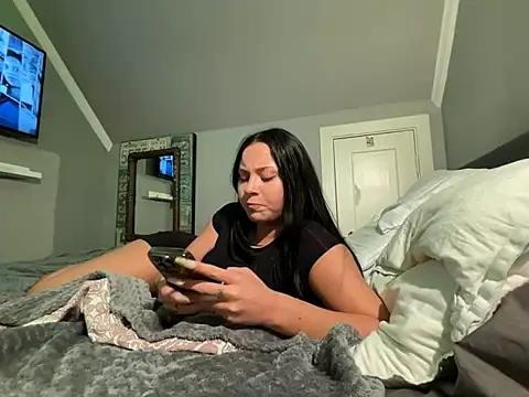 Snapshot of Lockig chatting on March 23, 2026, 7:03 pm Lockig online show from March 23, 2026, 7:03 pm