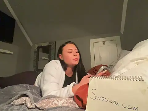 Snapshot of Lockig chatting on April 9, 2026, 7:53 pm Lockig online show from April 9, 2026, 7:53 pm