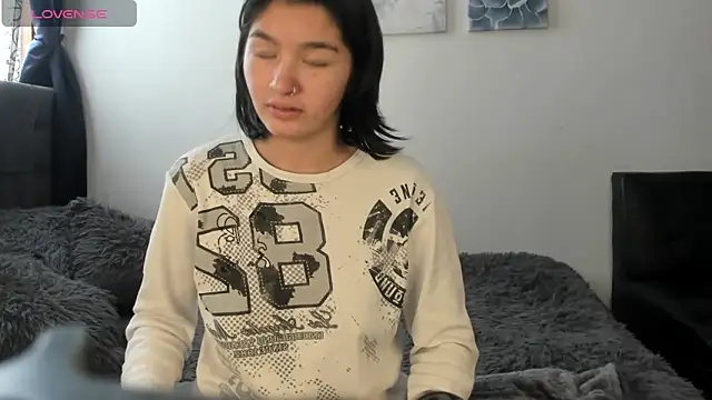 Snapshot of sorayalanne chatting on November 14, 2025, 6:44 pm sorayalanne online show from November 14, 2025, 6:44 pm