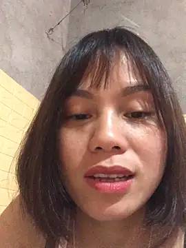 Trangbabylove online show from March 18, 2026, 7:33 am