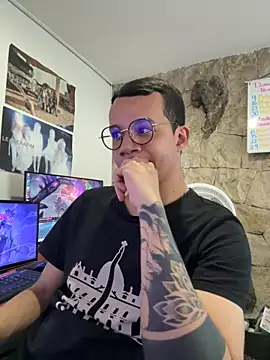 Snapshot of MarcoKostov chatting on November 23, 2025, 12:37 pm MarcoKostov online show from November 23, 2025, 12:37 pm