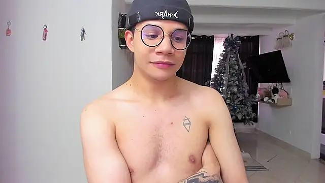 Snapshot of MarcoKostov chatting on November 27, 2025, 8:53 pm MarcoKostov online show from November 27, 2025, 8:53 pm