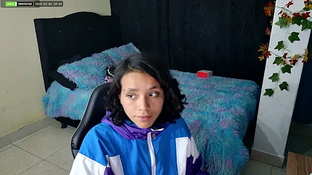 Unicornio sexxx online show from February 5, 2026, 1:45 am