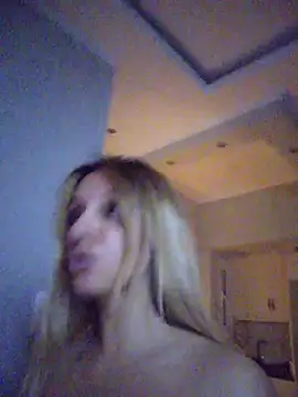 cleopatravodos online show from December 19, 2025, 5:26 pm