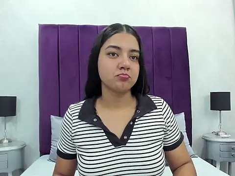 SalomeLee online show from November 22, 2025, 11:20 am