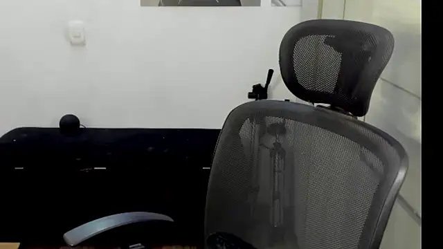 Candy  Girll18 online show from March 31, 2026, 10:34 pm