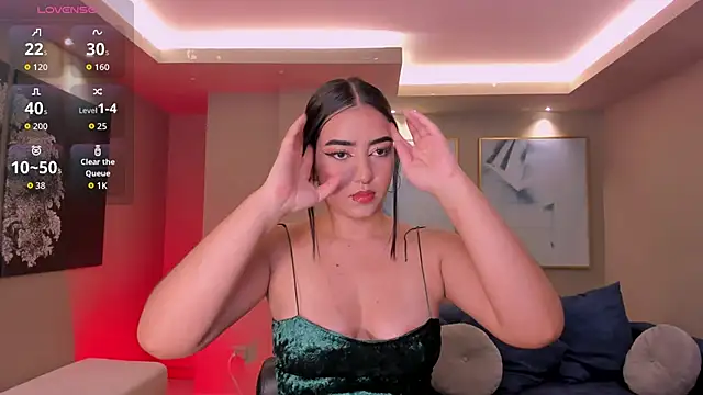 Snapshot of SophieLanne chatting on November 30, 2025, 4:13 am SophieLanne online show from November 30, 2025, 4:13 am