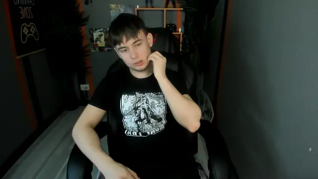 AlejandroEllias online show from March 20, 2026, 8:54 pm