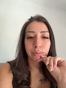Snapshot of Lina_soler69 chatting on June 9, 2026, 10:16 am Lina soler69 online show from June 9, 2026, 10:16 am