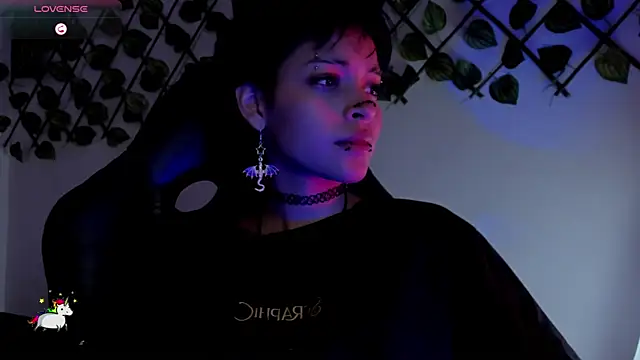 Anny Kiitty online show from July 15, 2026, 5:36 am