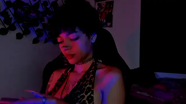 Anny Kiitty online show from July 21, 2026, 5:20 am