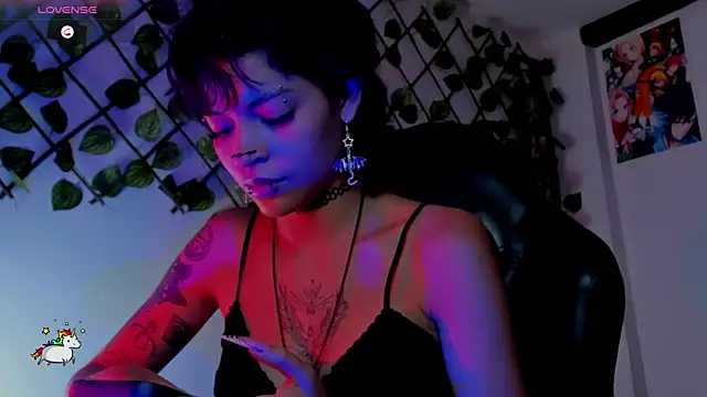 Anny Kiitty online show from July 16, 2026, 5:37 am