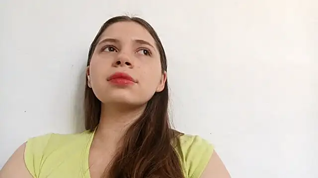 Taisialve online show from November 18, 2025, 6:17 am